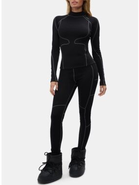 NWT Halfdays Base Layer Set - Black - Size Medium - In Original Packaging